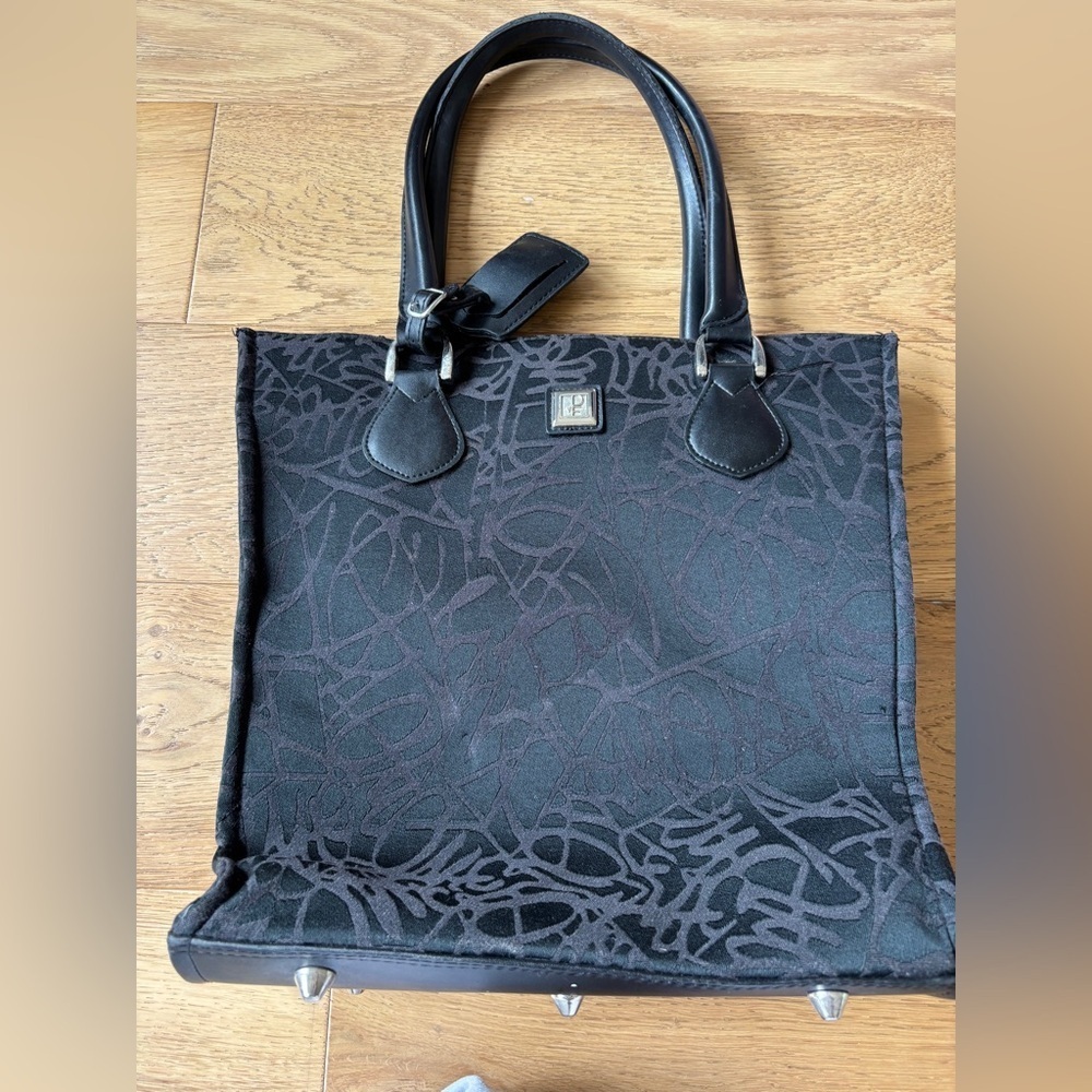 Diane Von furstenberg black shoulder bag